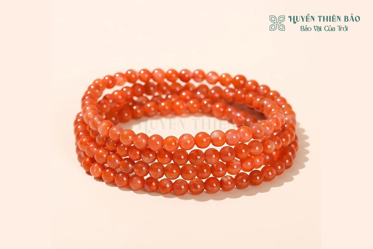 Vòng tay đá mặt trời