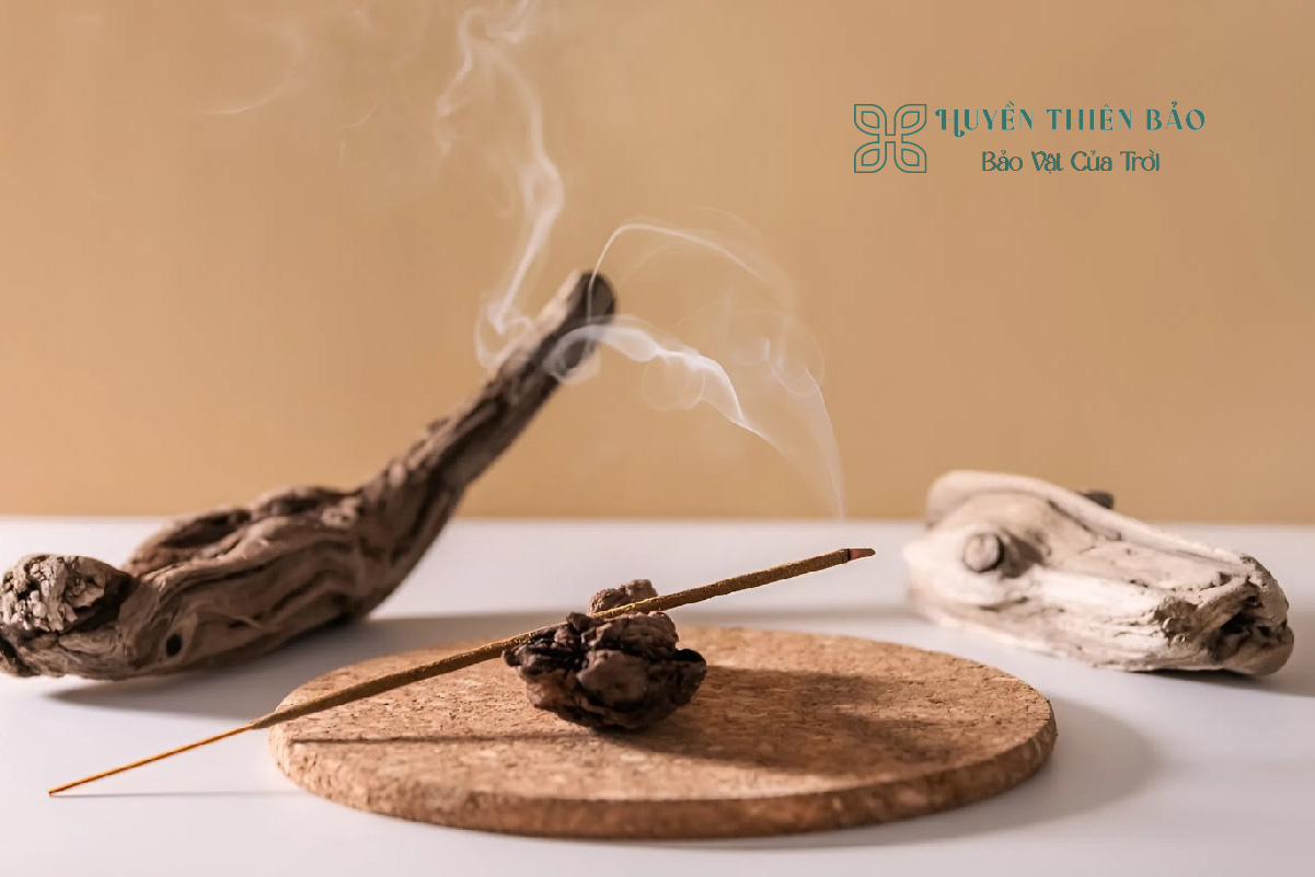 HUYỀN THIÊN BẢO | Khám phá 7 tác dụng của trầm hương đối với sức khỏe HUYỀN THIÊN BẢO | Khám phá 7 tác dụng của trầm hương đối với sức khỏe