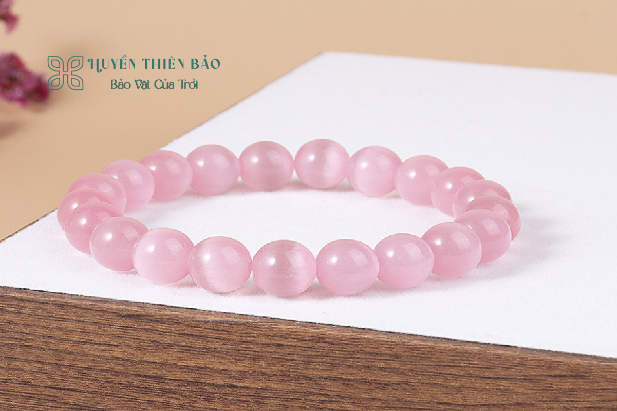 HUYỀN THIÊN BẢO | Vòng tay phong thủy nữ: Bí quyết thu hút tài lộc, may mắn cho phái đẹp HUYỀN THIÊN BẢO | Vòng tay phong thủy nữ: Bí quyết thu hút tài lộc, may mắn cho phái đẹp