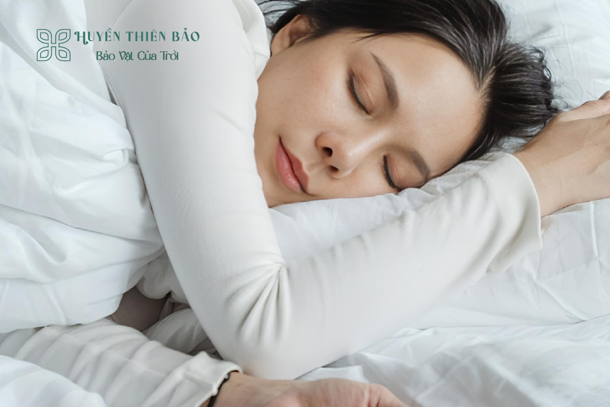 HUYỀN THIÊN BẢO | Đeo trầm hương có tác dụng gì? Những lợi ích bất ngờ cho sức khỏe và tinh thần