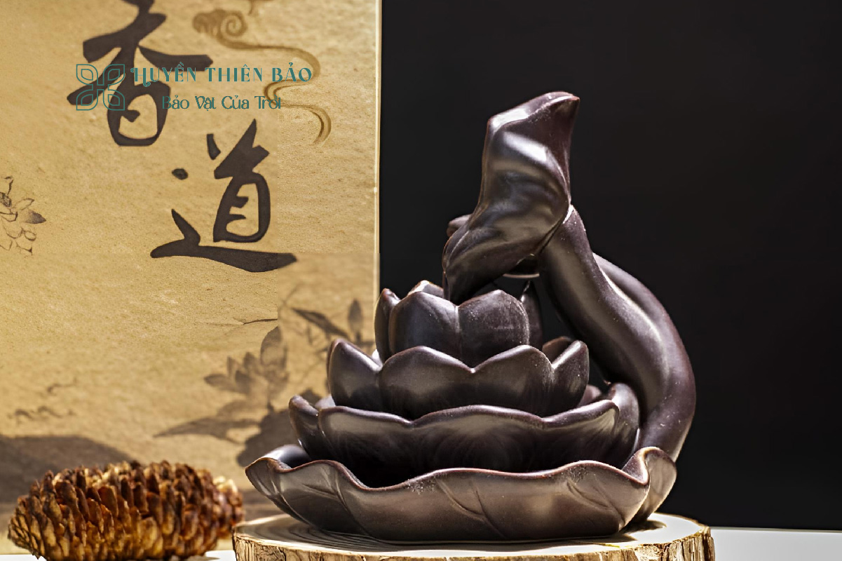 HUYỀN THIÊN BẢO | Hướng dẫn chọn dụng cụ đốt trầm hương hiệu quả và tiết kiệm