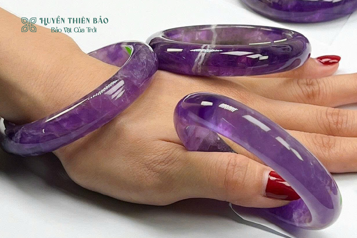 Vòng thạch anh tím bản to