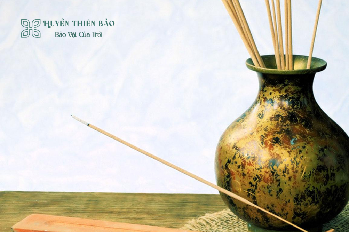 HUYỀN THIÊN BẢO | Cách Sử Dụng Nhang Trầm Hương Đúng Chuẩn, Hiệu Quả Cao HUYỀN THIÊN BẢO | Cách Sử Dụng Nhang Trầm Hương Đúng Chuẩn, Hiệu Quả Cao