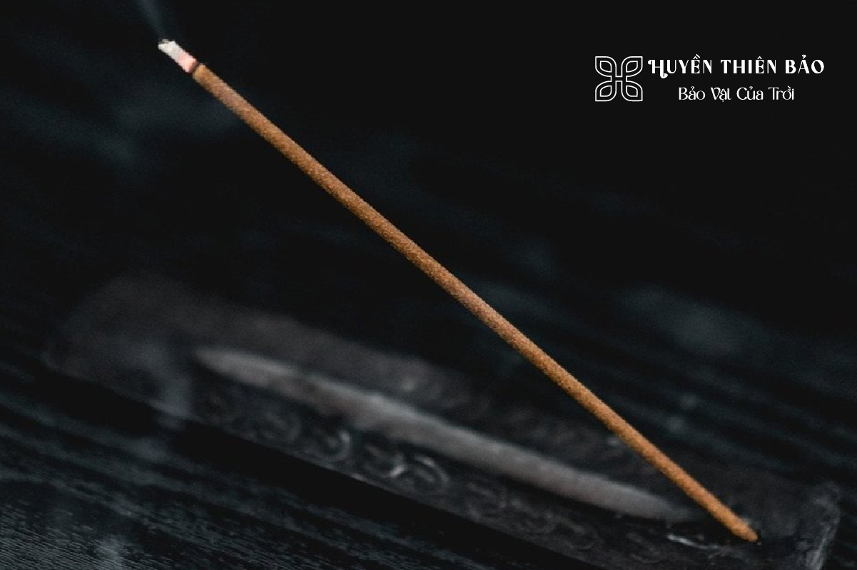 HUYỀN THIÊN BẢO | Hướng Dẫn Cách Phân Biệt Nhang Trầm Hương Thật Giả Đúng Chuẩn HUYỀN THIÊN BẢO | Hướng Dẫn Cách Phân Biệt Nhang Trầm Hương Thật Giả Đúng Chuẩn