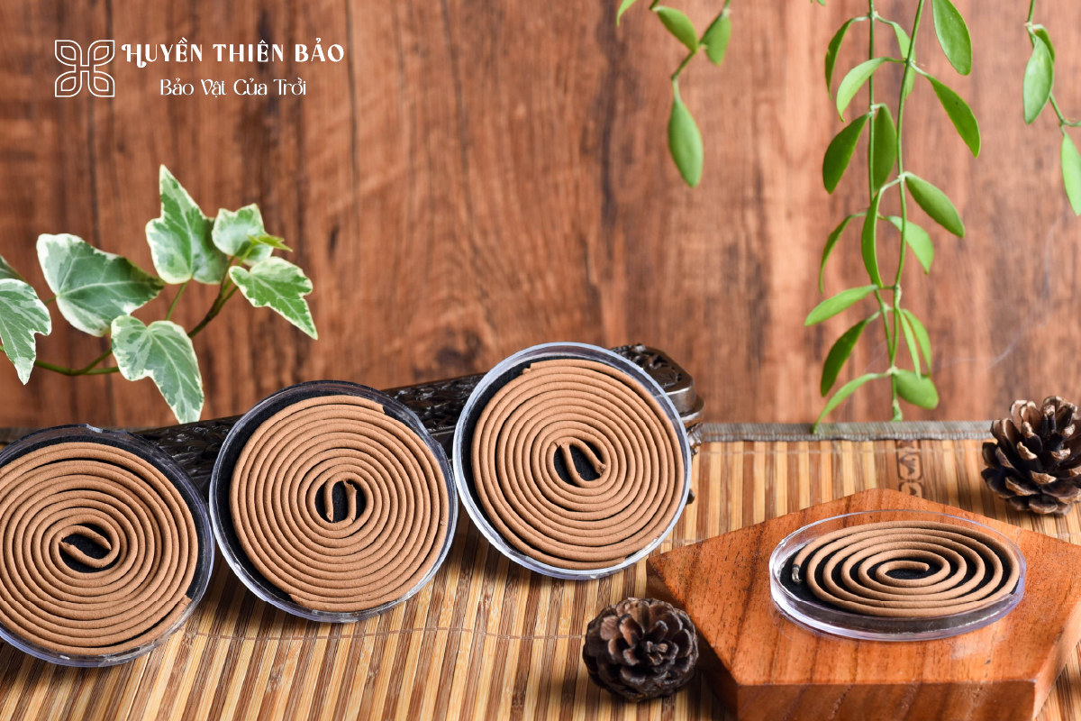 HUYỀN THIÊN BẢO | Giải Đáp: Nhang Trầm Hương Có Tác Dụng Gì?